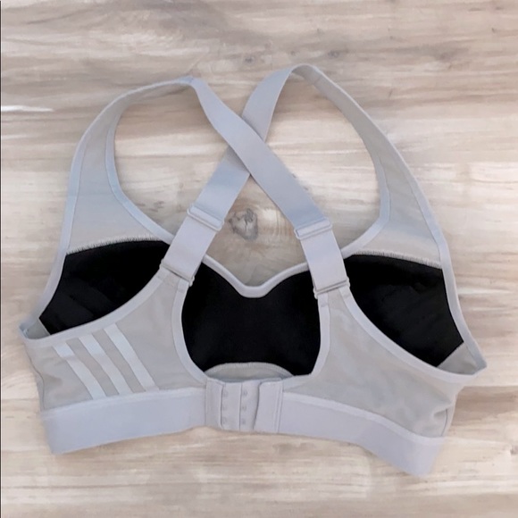 ❤️ New Adidas Sports Bra Tank - Picture 4 of 7